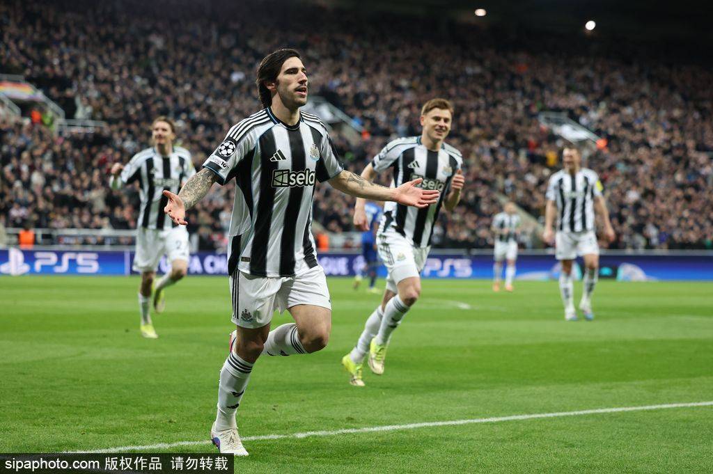 双重任务！皇马球探观看曼城战纽卡 顺便考察托纳利